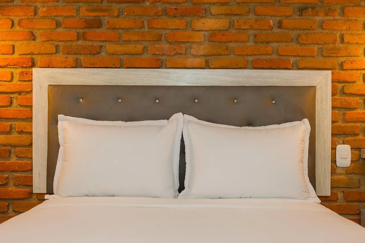 Hotel Boutique Adaz Santa Marta
