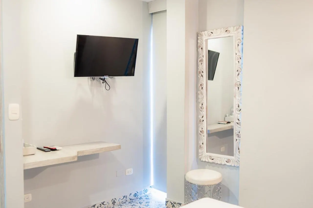 Hotel Boutique Adaz Santa Marta