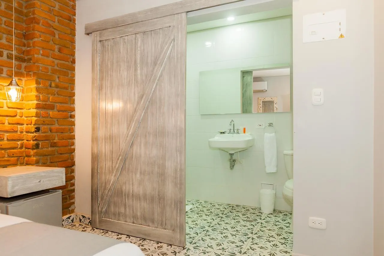 Hotel Boutique ADAZ Santa Marta